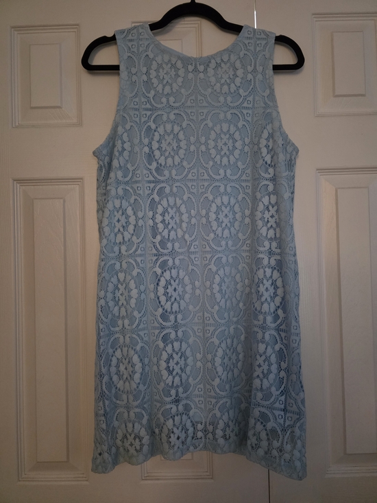 Forever 21 Dresses & Skirts - Forever 21 Light Blue Lace Sleeveless Shift Dress